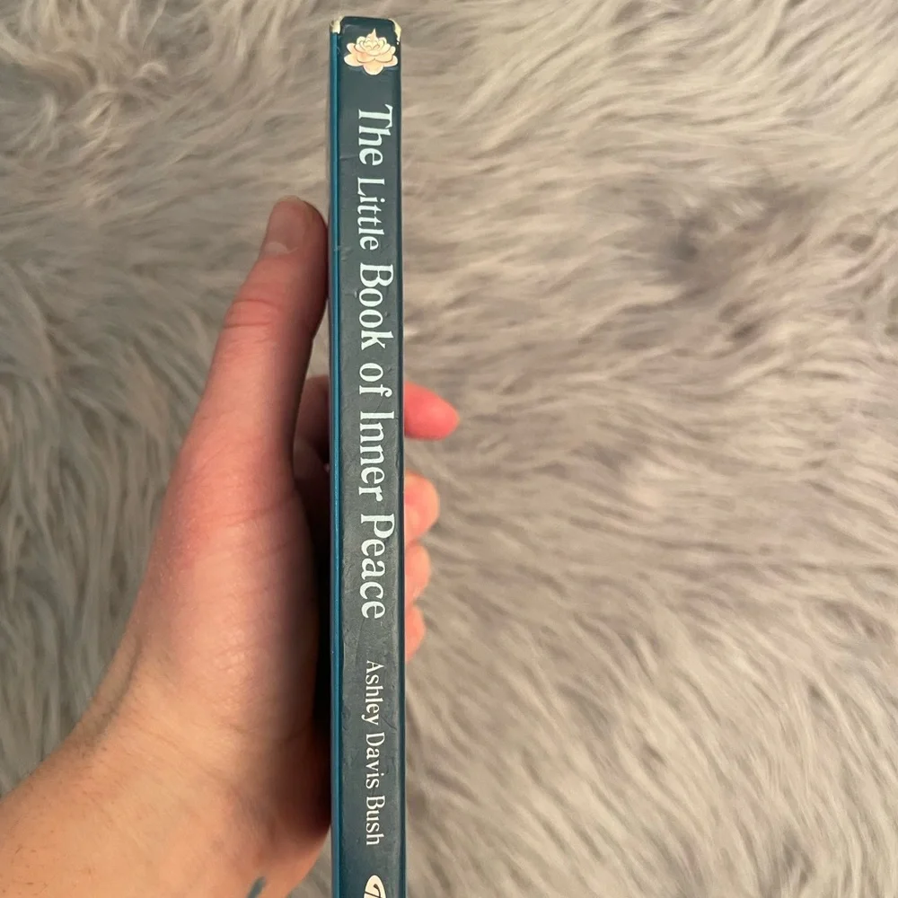 The Little Book of Inner Peace - Picture 7 of 7